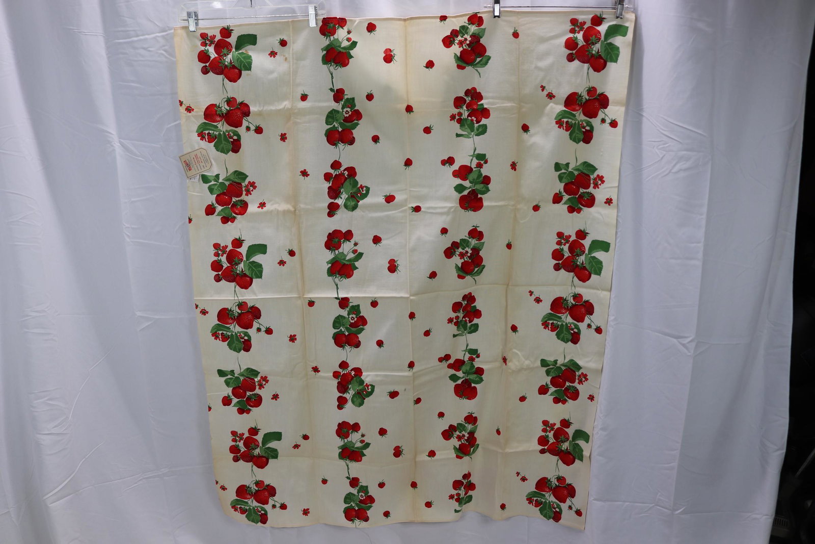 Vintage Strawberry Print Wilendur Tablecloth: 45x54, old store stock, see photos for staining.