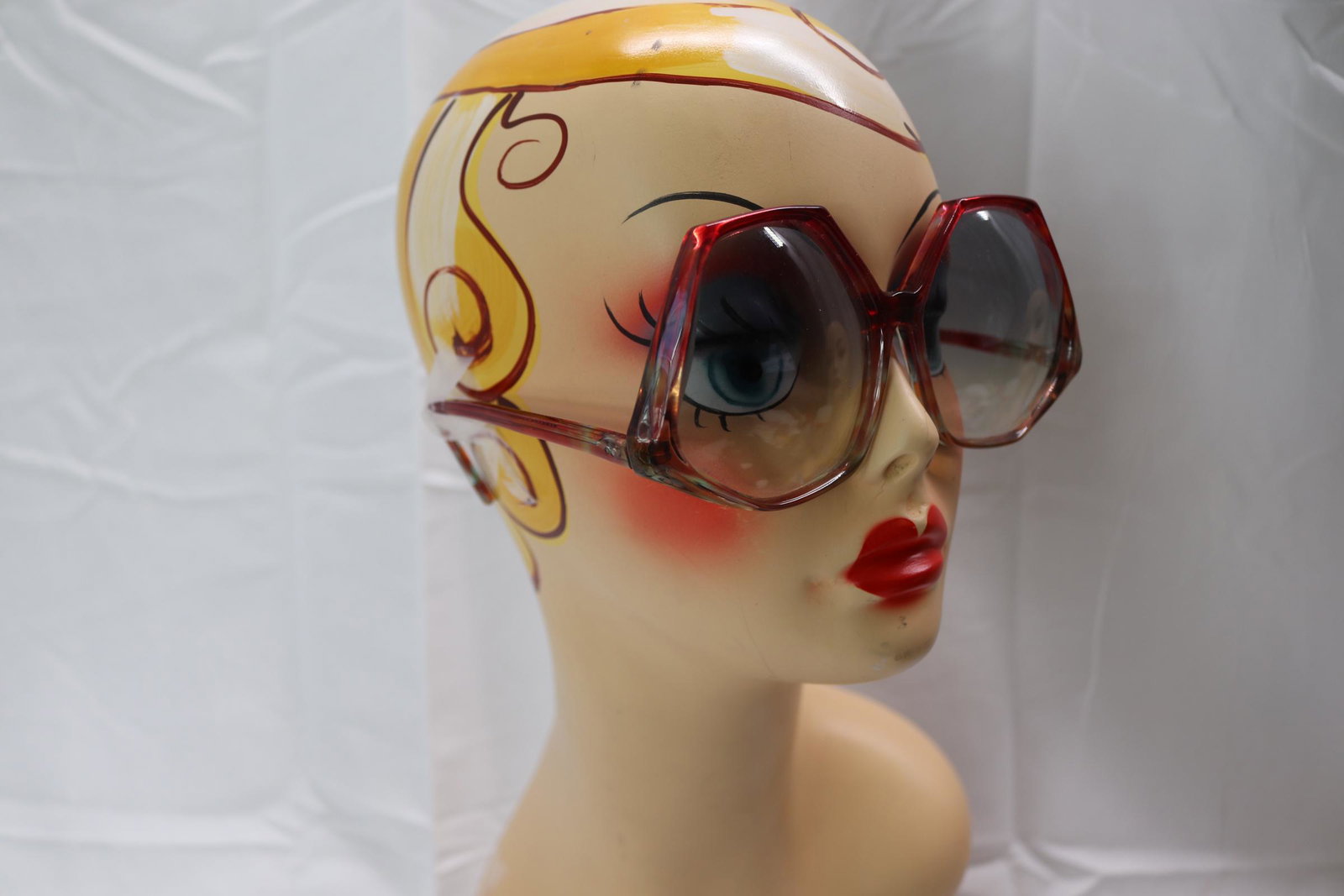 Vintage 1970's Bernard Kayman Ltd. Funky Geometric Sunglasses: approx. 6" temple to temple, some scratches, see photos.