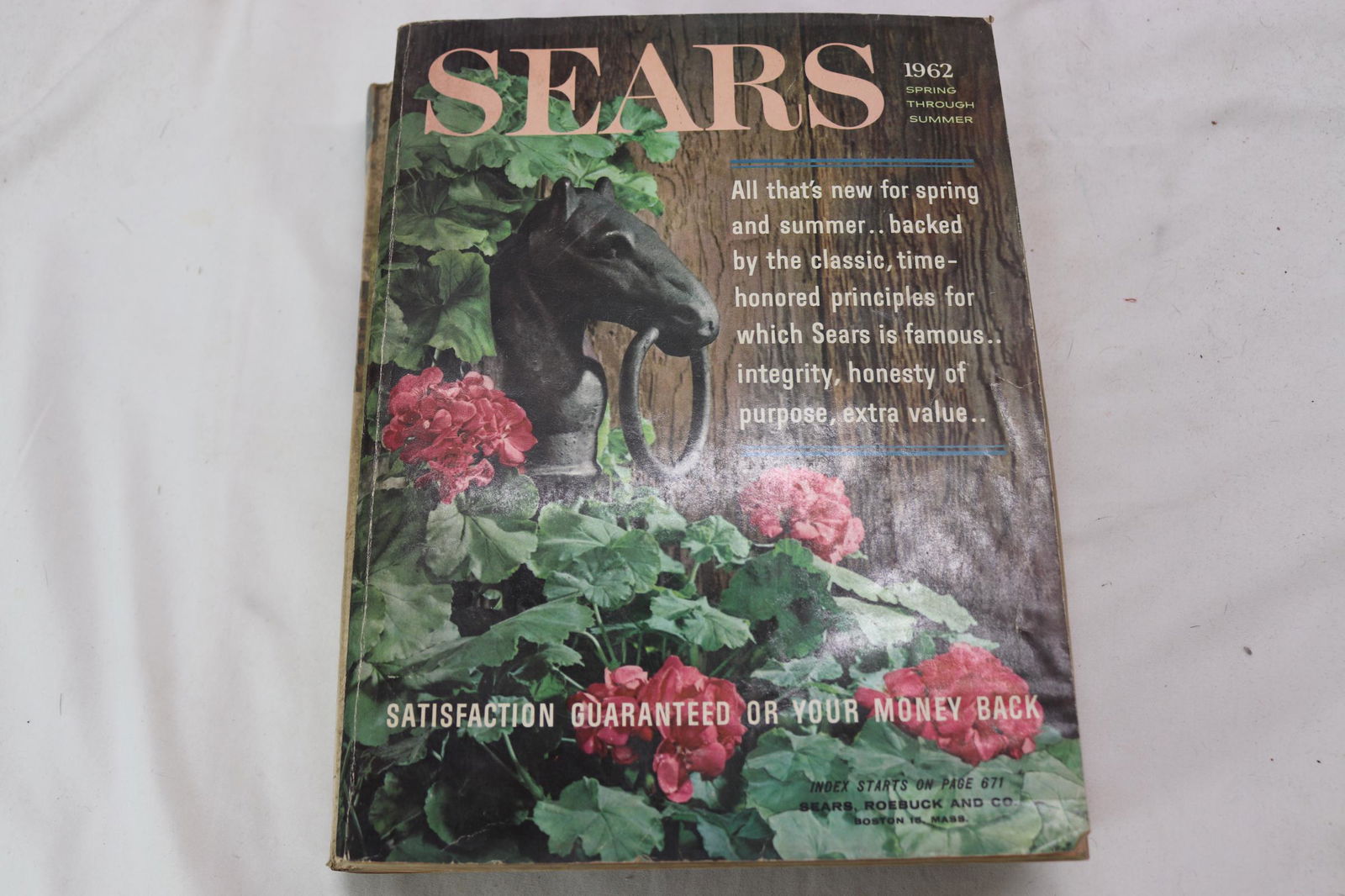 Vintage 1962 Sears Spring & Summer Catalog (1 of 14)