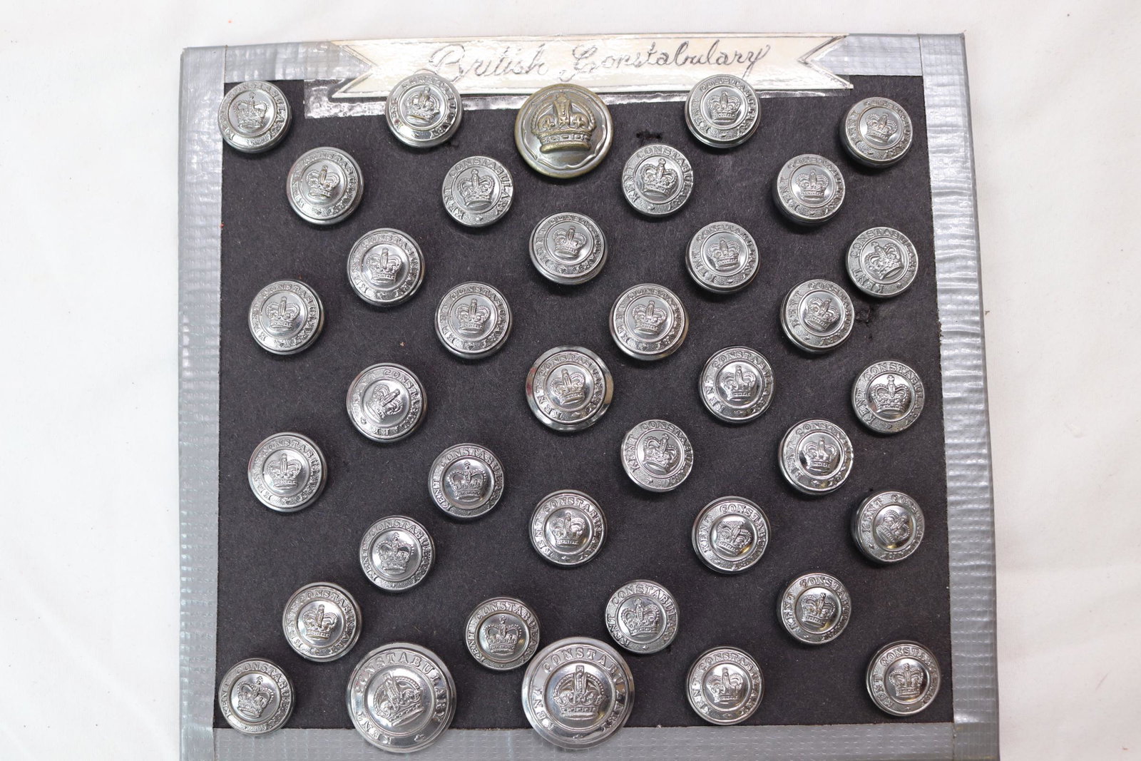 Lot of Antique British Constabulary Buttons: good condition, see photos.