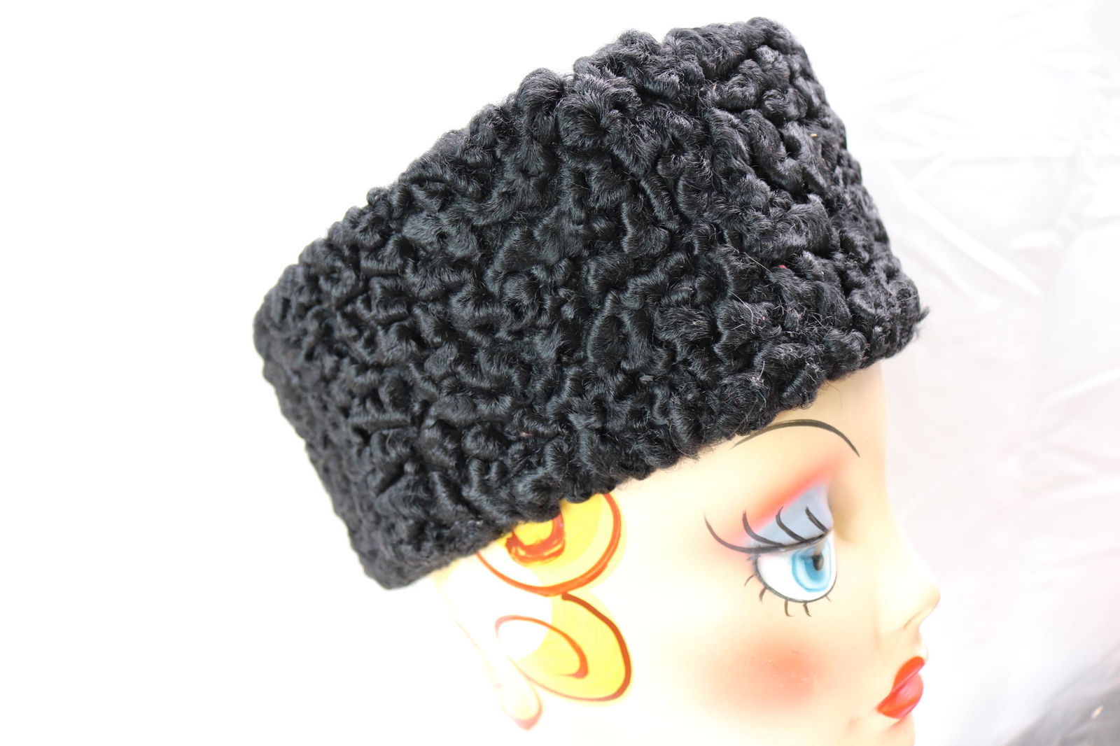 Vintage 1980's Searle Blatt Persian Lamb Fur Cossack Hat (1 of 5)