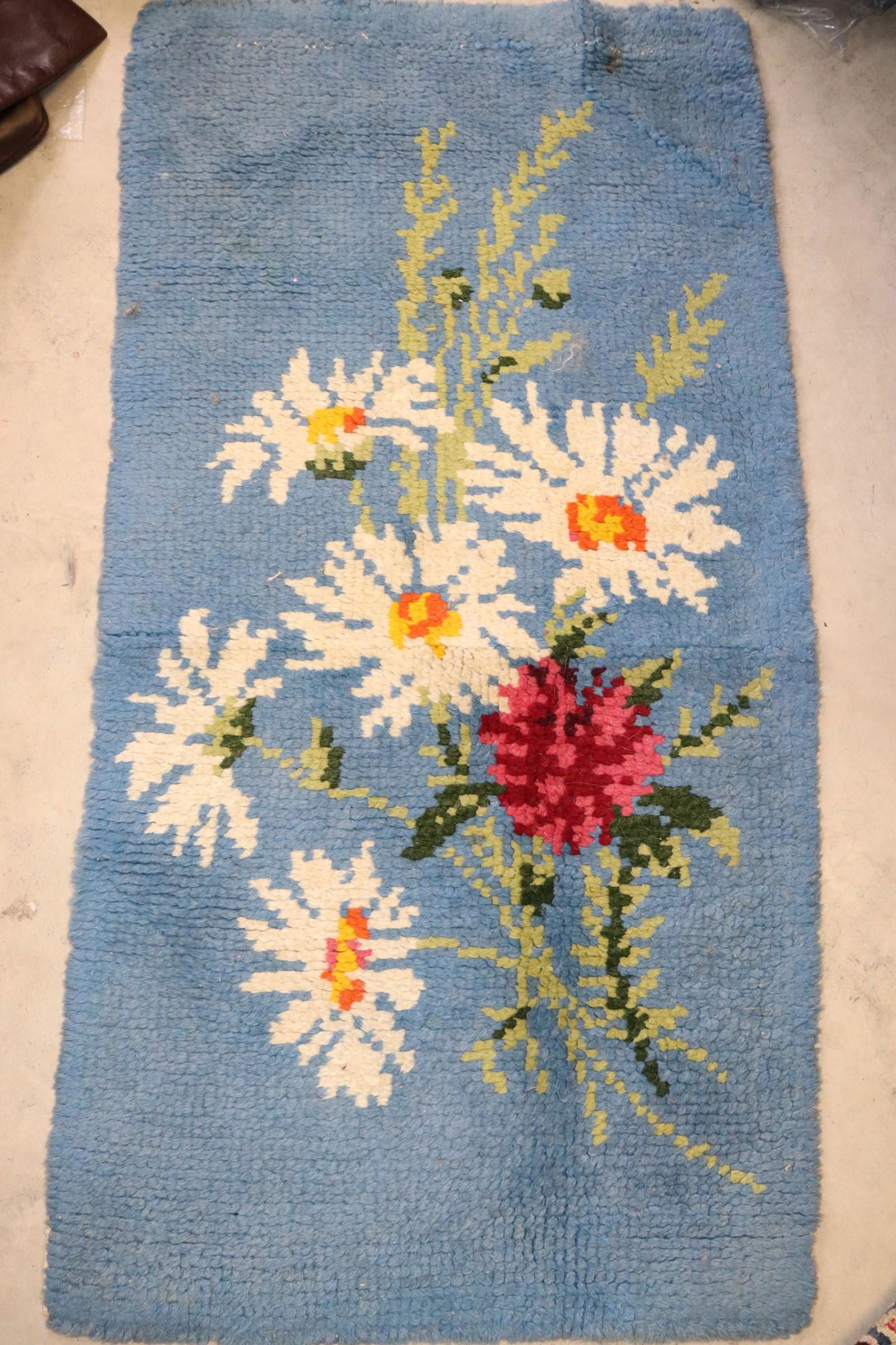 Vintage Hand Hooked Floral Throw Rug (1 of 4)