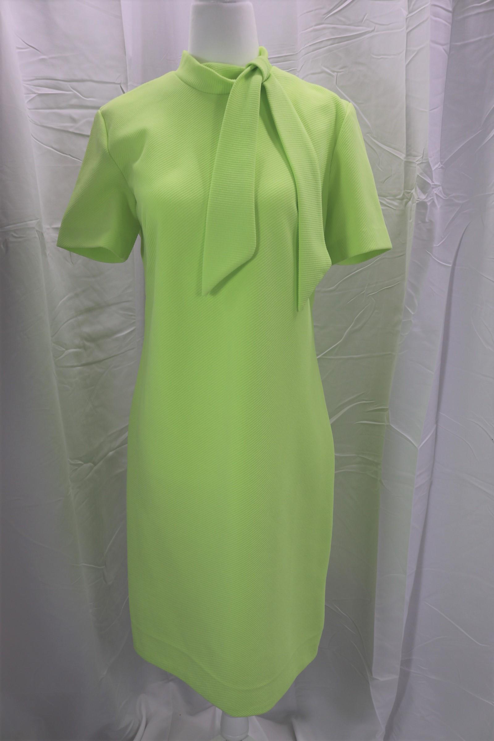 Vintage 1960's Lime Green Shift Dress (1 of 5)