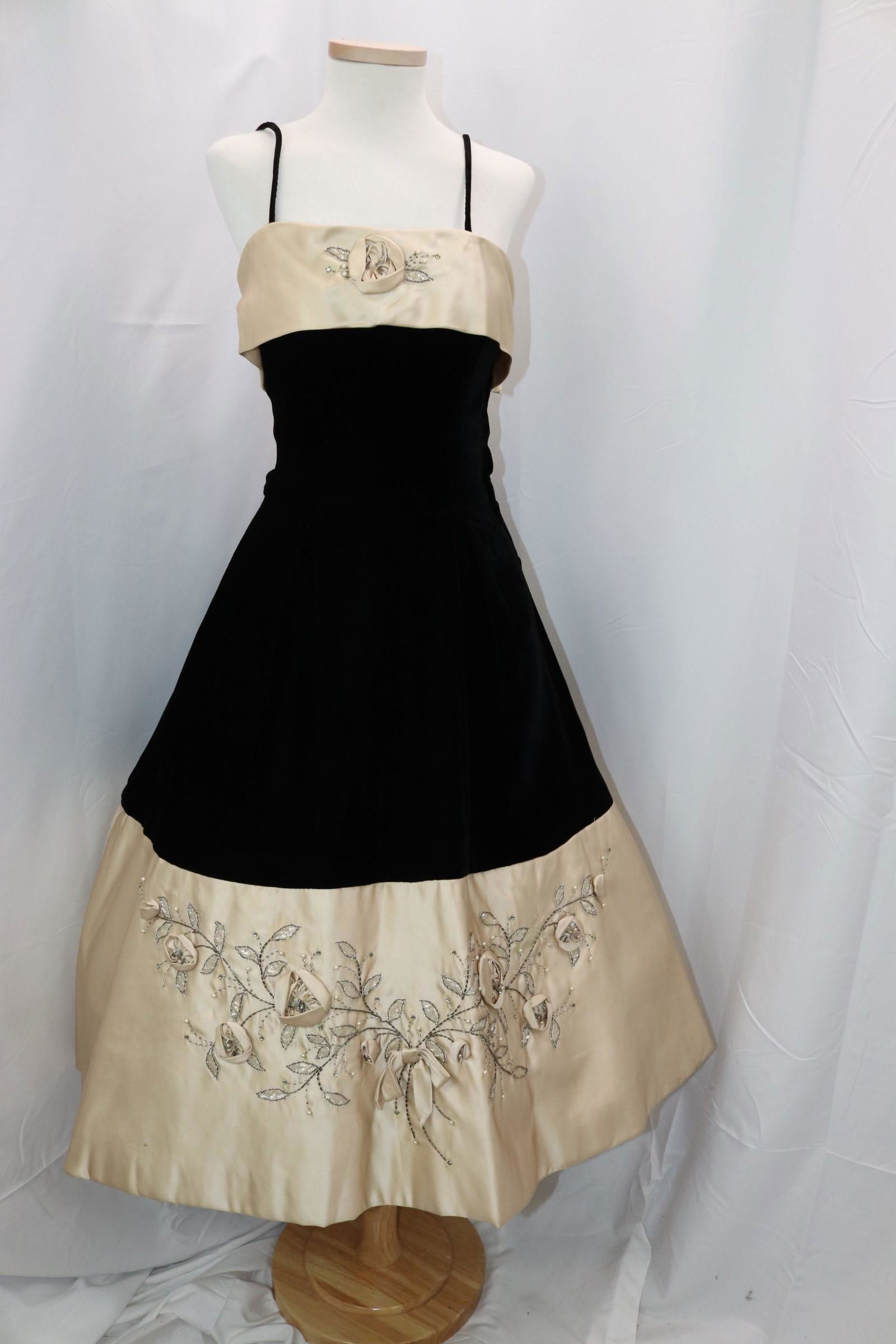 Vintage 1950's Velvet & Satin Party Dress With Beaded Floral Detail (1 of 8)