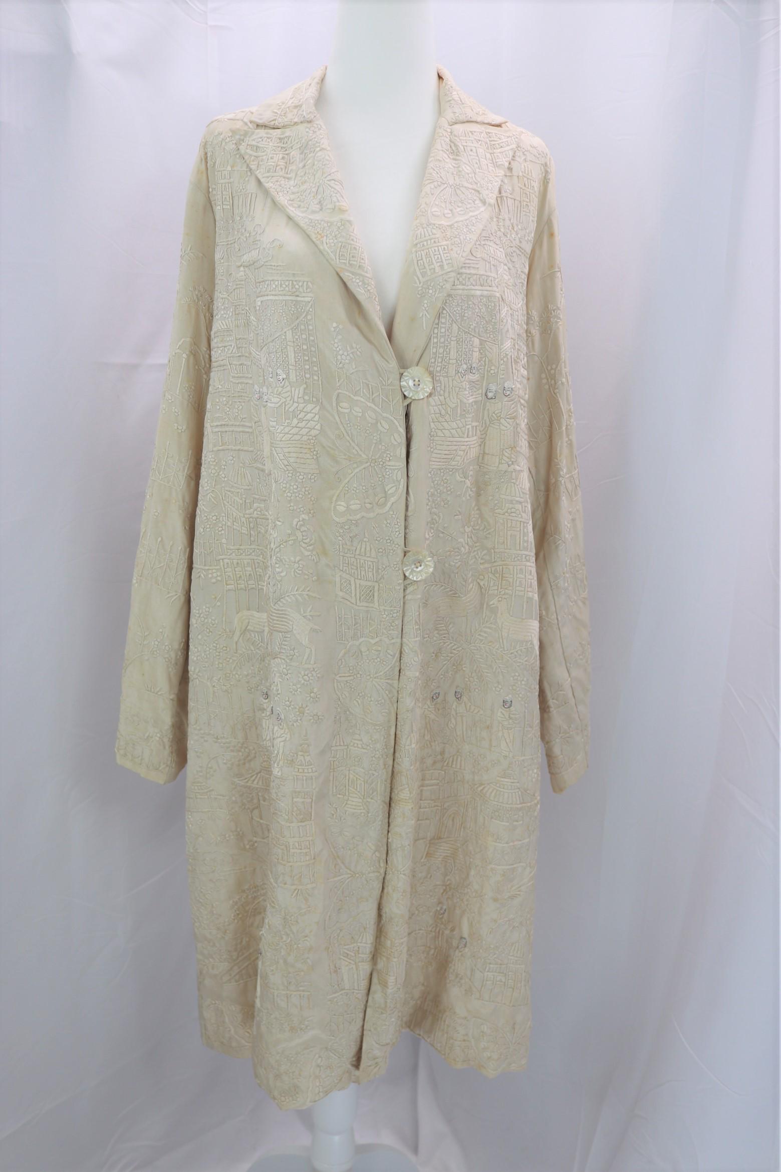 Vintage Ivory Silk Asian Embroidered Jacket (1 of 18)