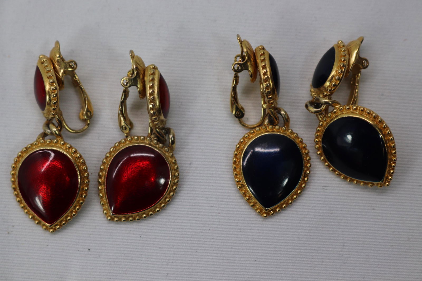 2 Pair Vintage Trifari Earrings (1 of 2)