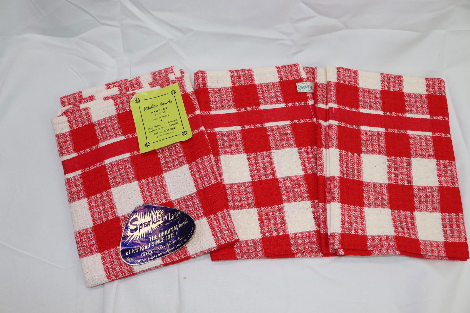 Vintage Sparkle by Lintex Red Plaid Kitchen Towels: old store stock, made in France, see photos.