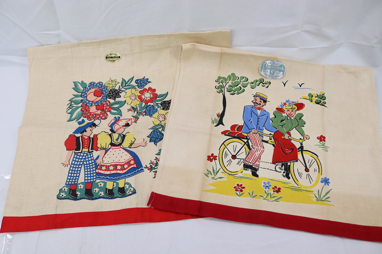 Lot of 2 Old Store Stock Novelty Kitchen Towels: old stock, Decropak and Paragon, see photo's