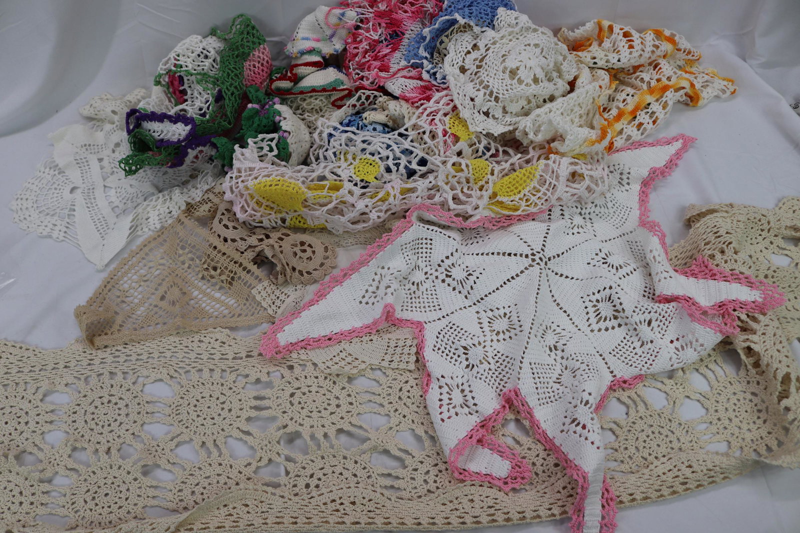 Large Lot of Vintage Crochet Doilies: see Photo's