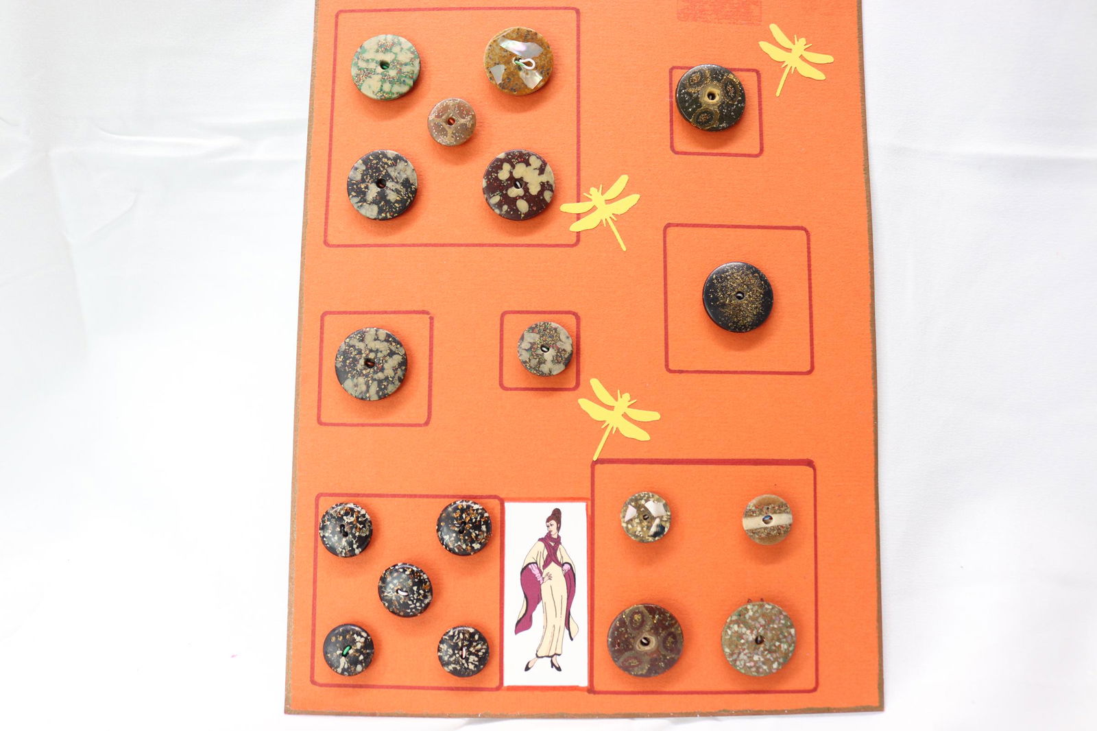 Lot of 18 Composition Whistle Buttons on Collector Card (1 of 7)