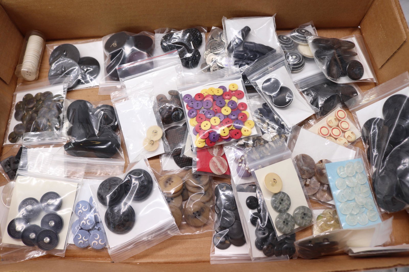 Lot of 40 Sets of Buttons, Assorted Materials, Colors, & Sizes (1 of 9)