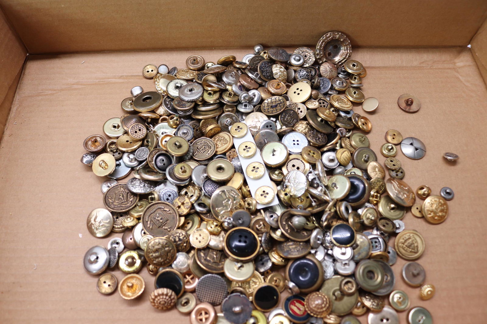 Large Lot of Vintage assorted Metal Buttons (1 of 5)