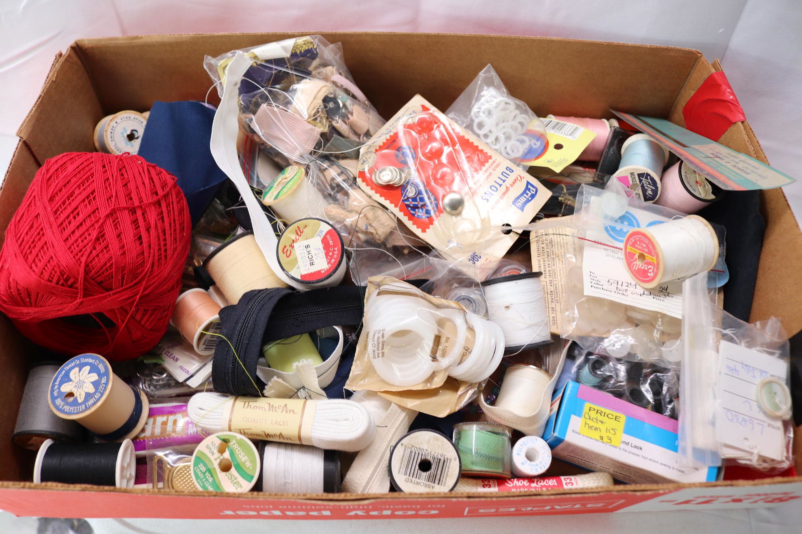 Large Lot of Sewing Items, Thread, Bra Buckles and more (1 of 4)