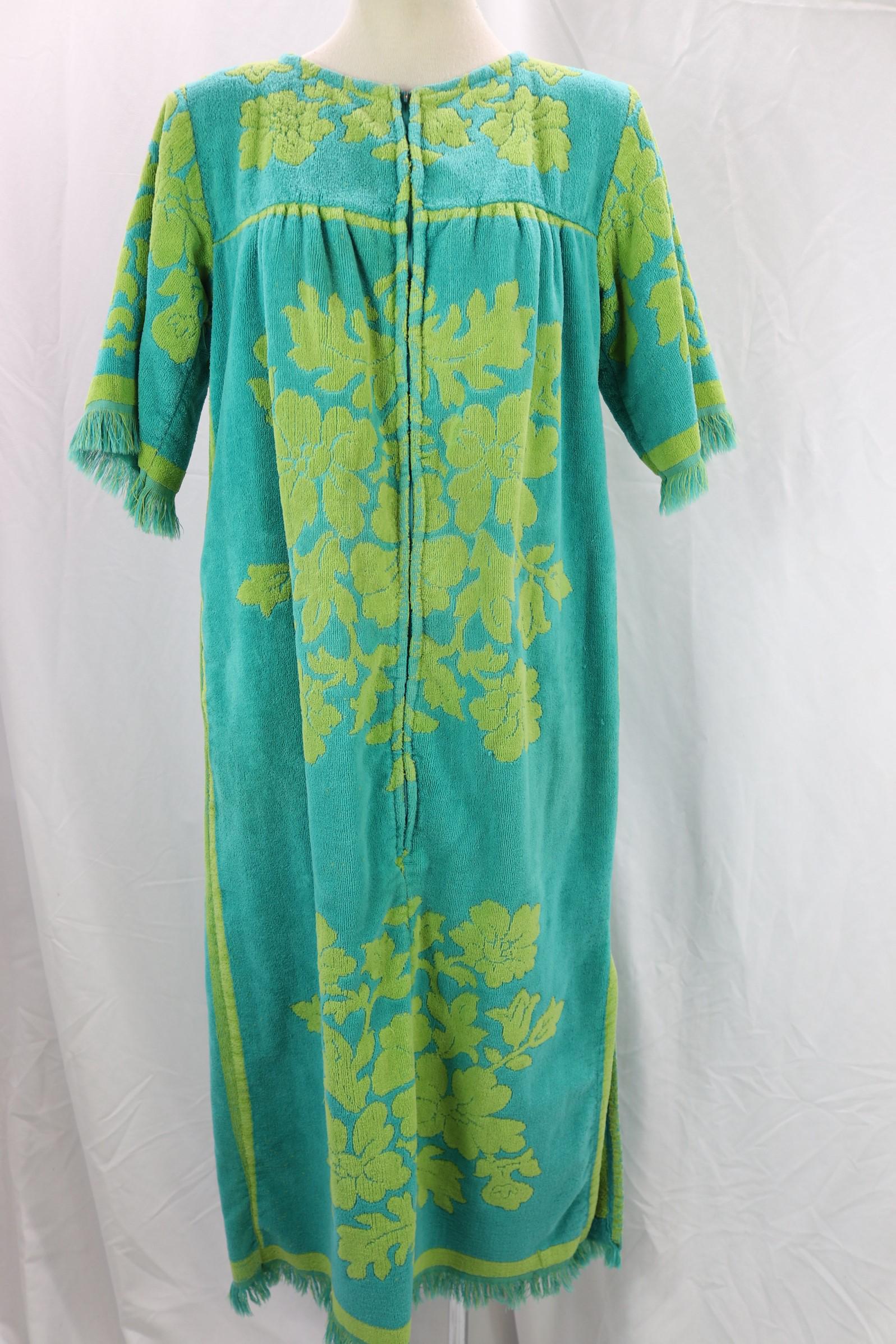 Vintage 1950's Terry Cloth Robe by Robes of California (1 of 7)