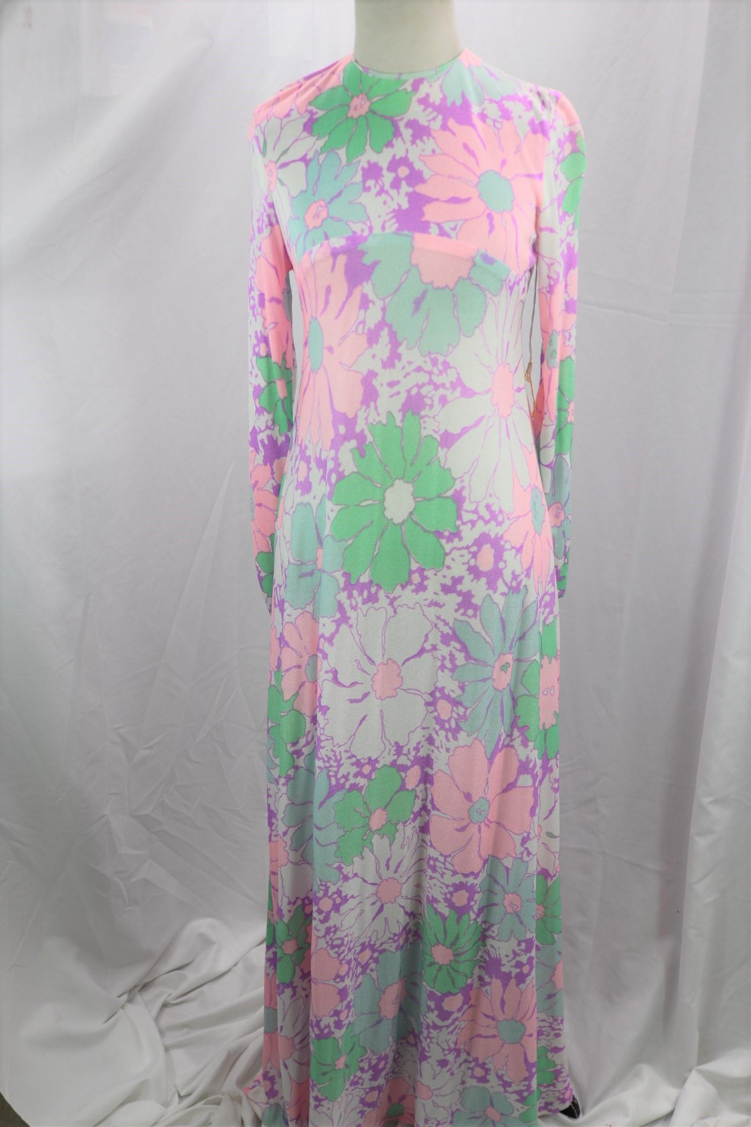Vintage 1970's Large Floral Print Maxi Dress: poly blend, string for original tag still there, good condition, approx. 32 bust, 28 waist
