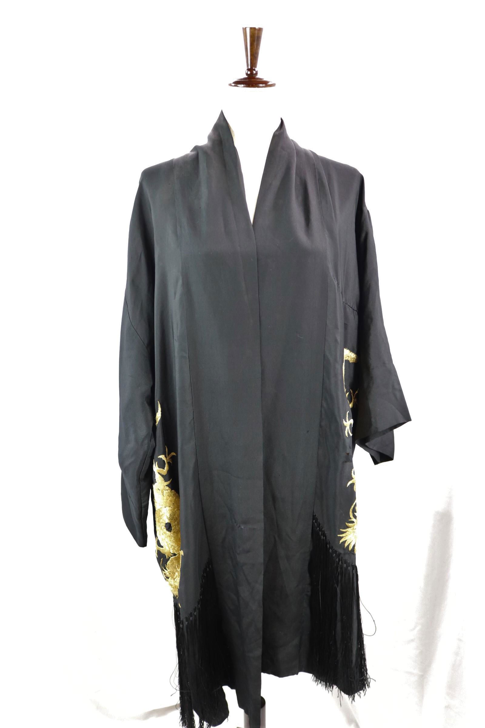 Vintage 1920's Silk Dragon Coat/Robe with Fringe (1 of 12)
