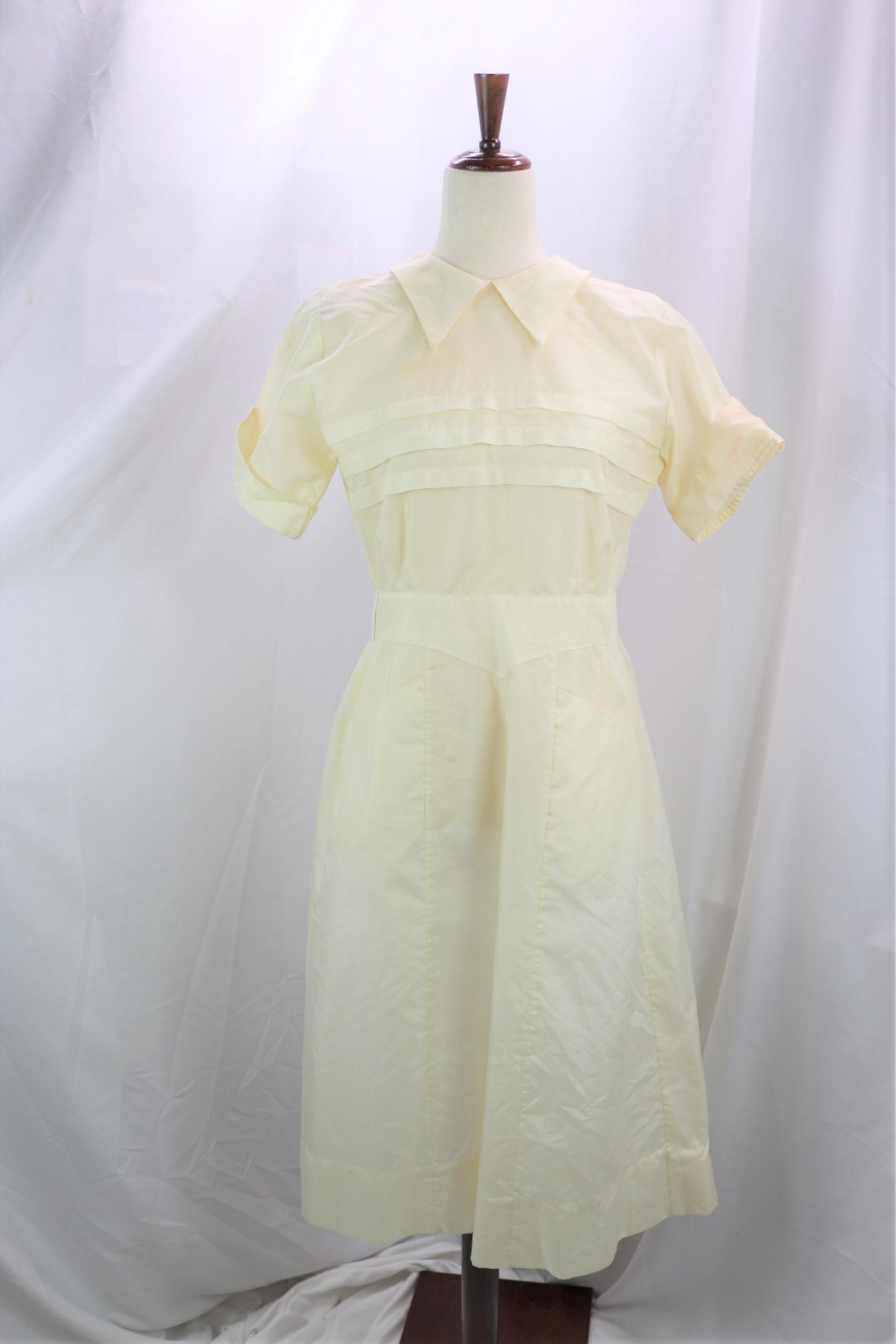 Vintage 1950's Waitress Uniform: water resistant fabric, no buttons, old store stock, see photo's approx. 32 bust, 22 waist