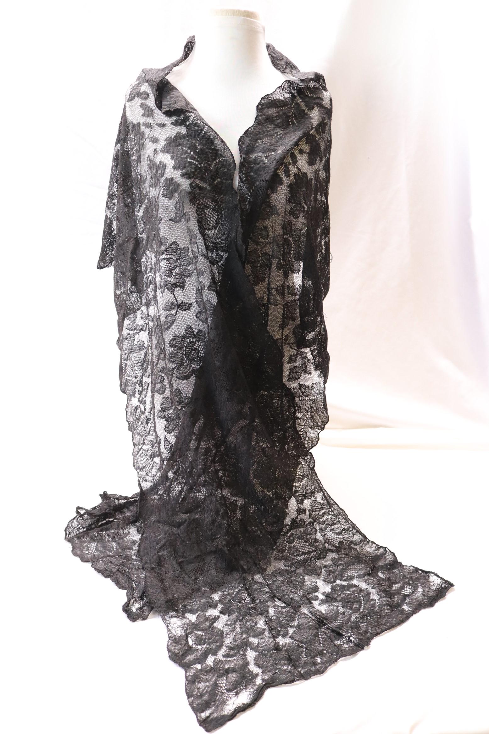 Vintage Black Lace Shawl: approx. 92 inches long, by 17 wide, see photo's