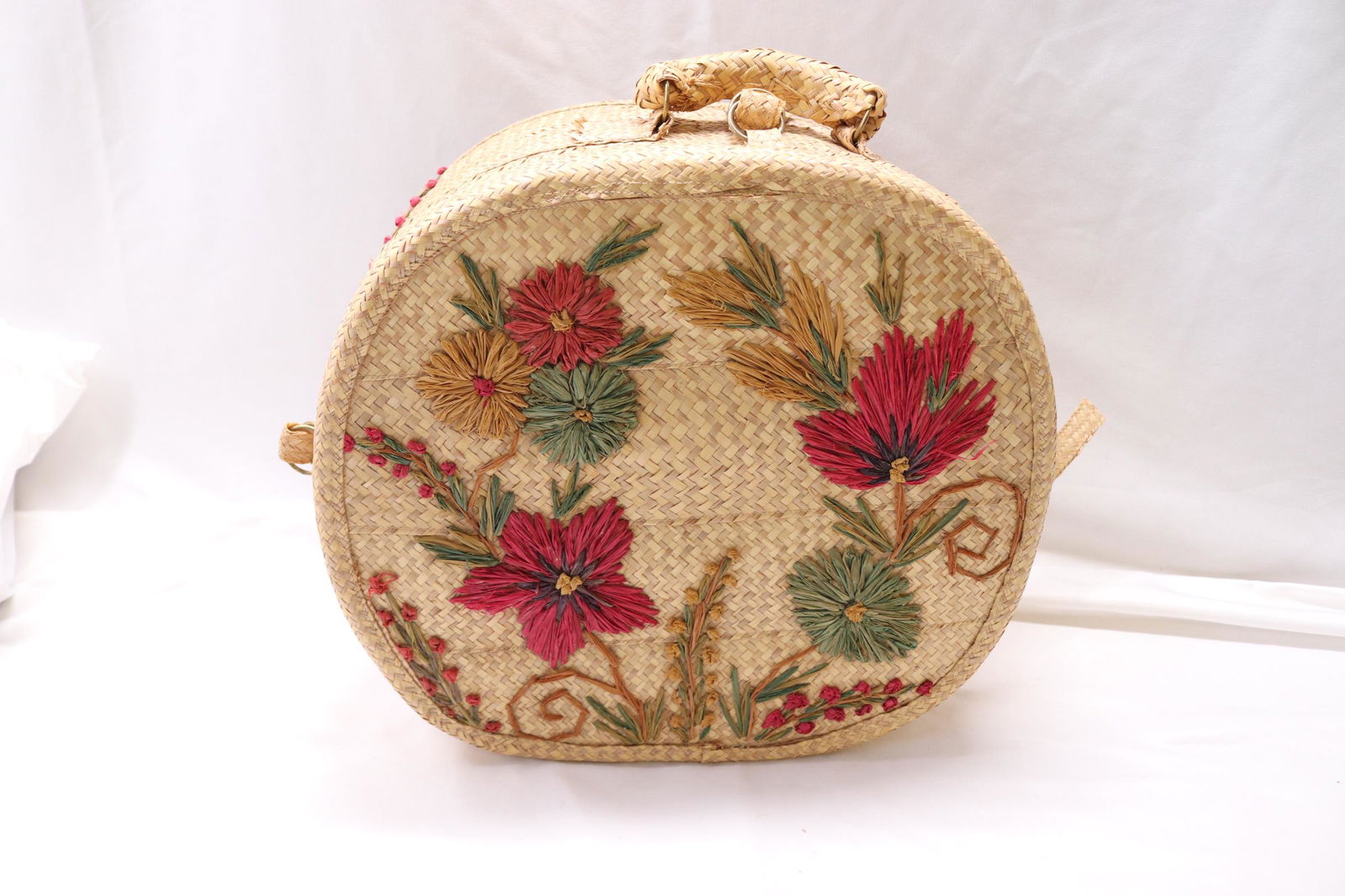 Vintage 1940's Wicker Hat Box with Raffia Embroidered Flowers (1 of 8)