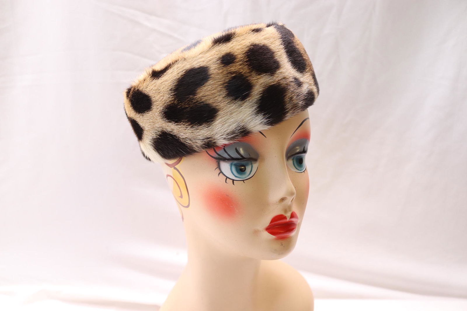Vintage Miss Alice Pill Box Fur Hat, Cheetah (1 of 5)