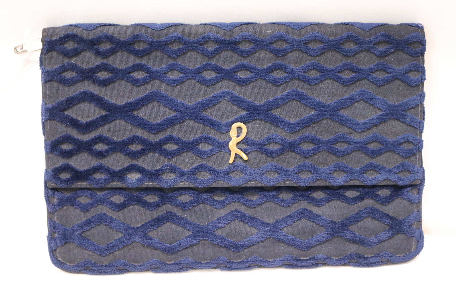 Vintage Roberto DiCamerino Cut Velvet Clutch: good condition, see photo's