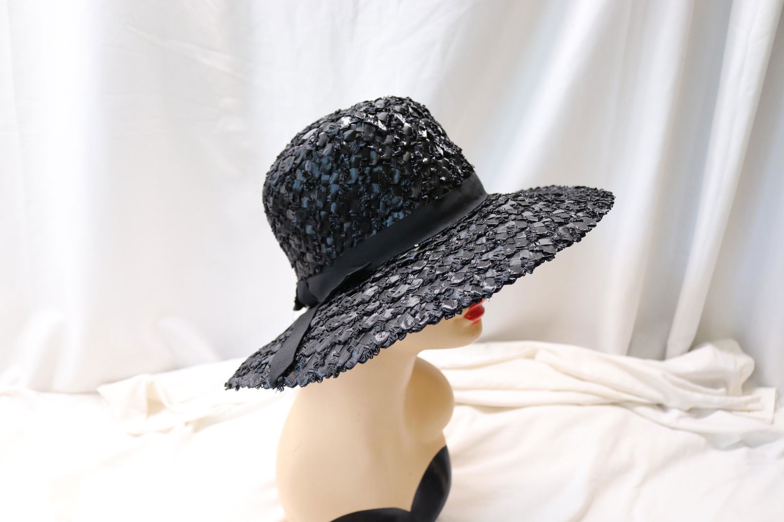 Vintage 1960's Wide Brim Woven Black Raffia Hat (1 of 4)
