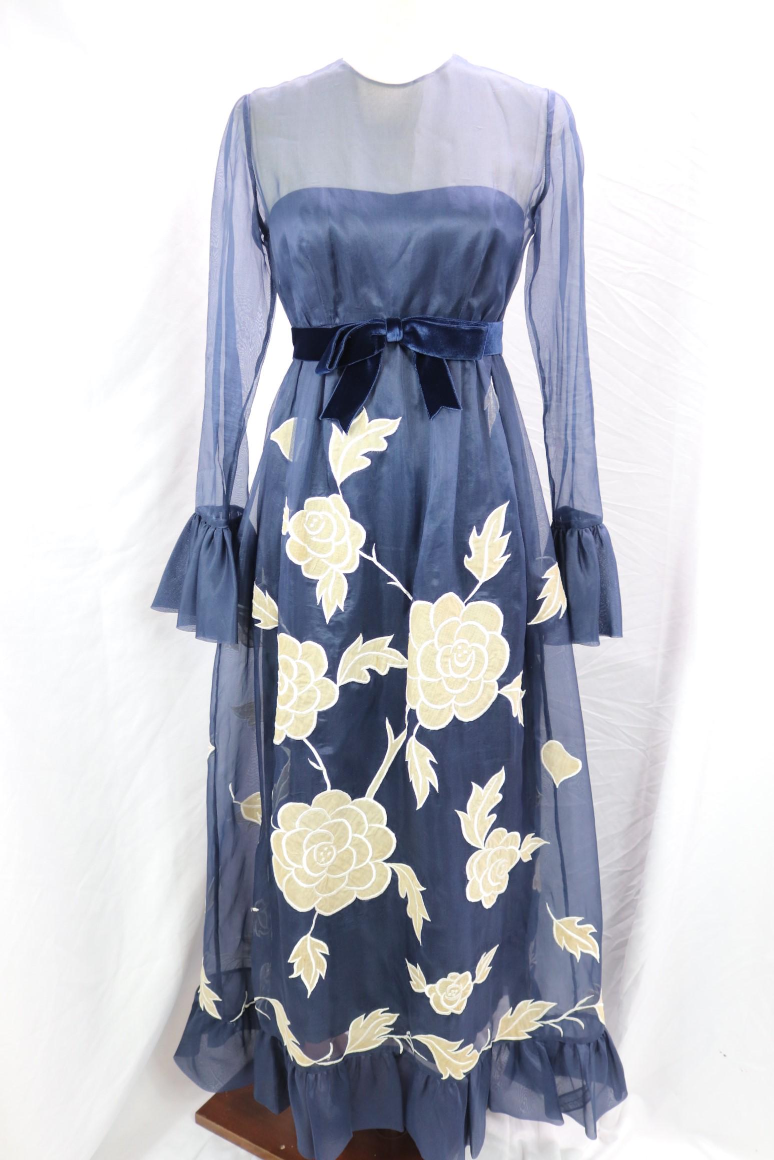 Vintage 1970's Malcolm Starr Silk Organza Evening Gown: applique flowers, approx. 36 bust, 26 waist, missing one button in back, otherwise good condition, see photo's