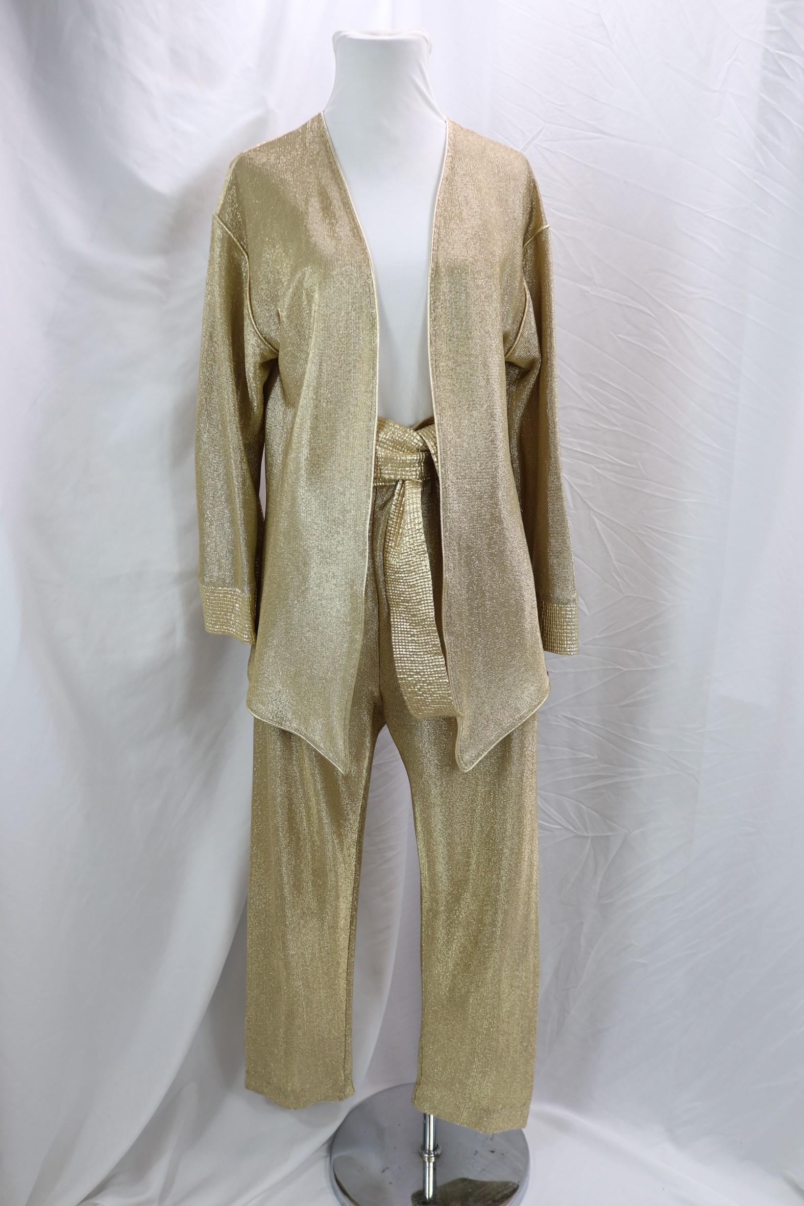 Vintage 1980's Bill Tice Gold Lame Pant Suit: approx. 27 waist, 38/40 bust, pants have missing button and someone added a piece of Velcro to them closed, see photo's