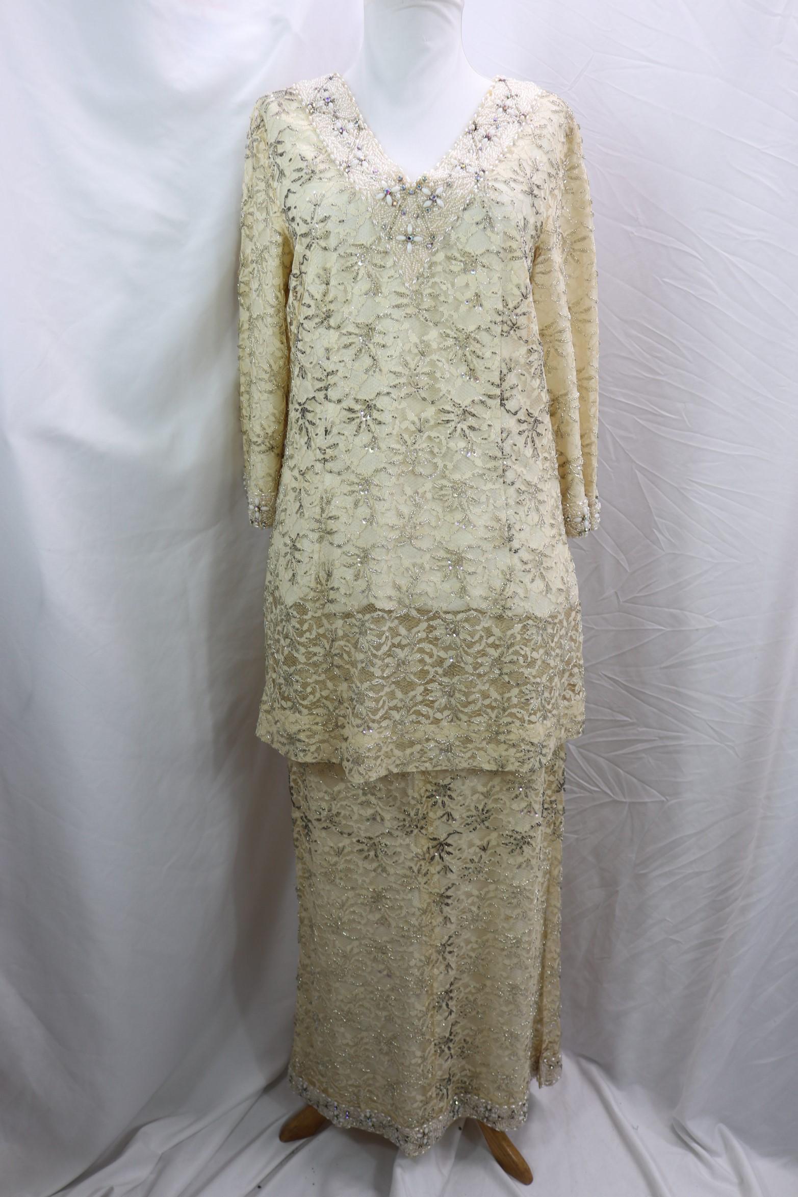 Vintage1960's De Paul Beaded Lace Full Length Skirt Set: approx. 38 bust, 26 waist, good condition, see photo's possibility there could be missing beads