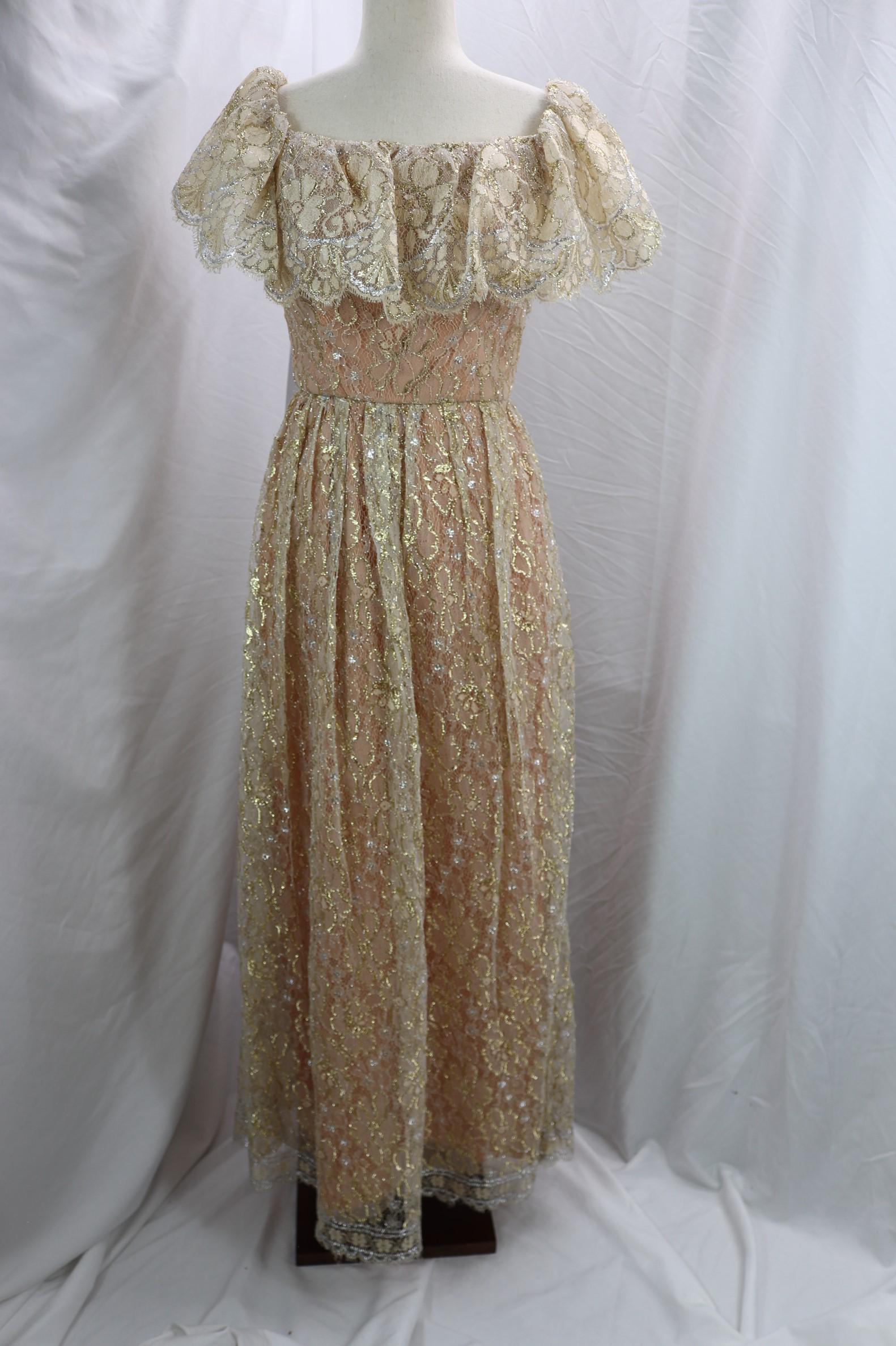 Vintage 1970's Jill Richards Gold & Silver Tinsel & Lace Gown: approx. 34 bust, 24 waist good condition, see photo's