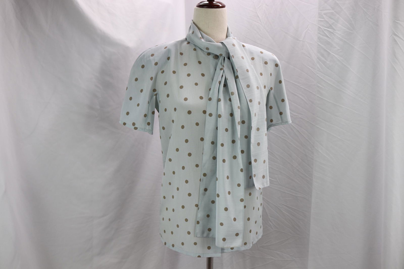 Vintage Louis Feraud Baby Blue & Pola-Dot Blouse: approx. 34/36 Bust size 4 US, attached scarf, good condition, see photo's