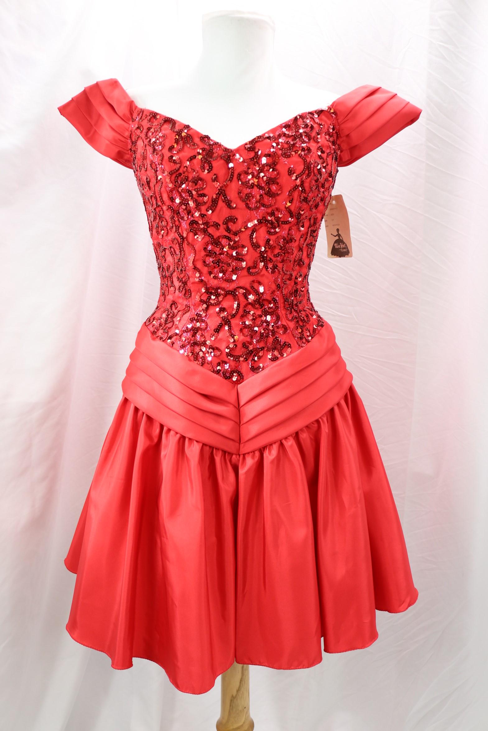 Vintage 1980's Mike Bennet Old Store Stock Red Sequin Cocktail Dress: approx. 34 bust, 25 waist, good condition, see photo's