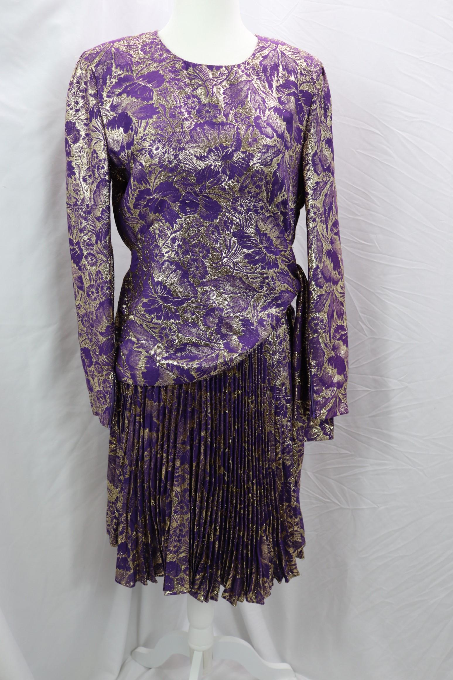 Vintage 1980's Philippe Venet, Paris, Gold & Purple Skirt Set: approx. 38 bust, 26 waist, good condition, see photo's