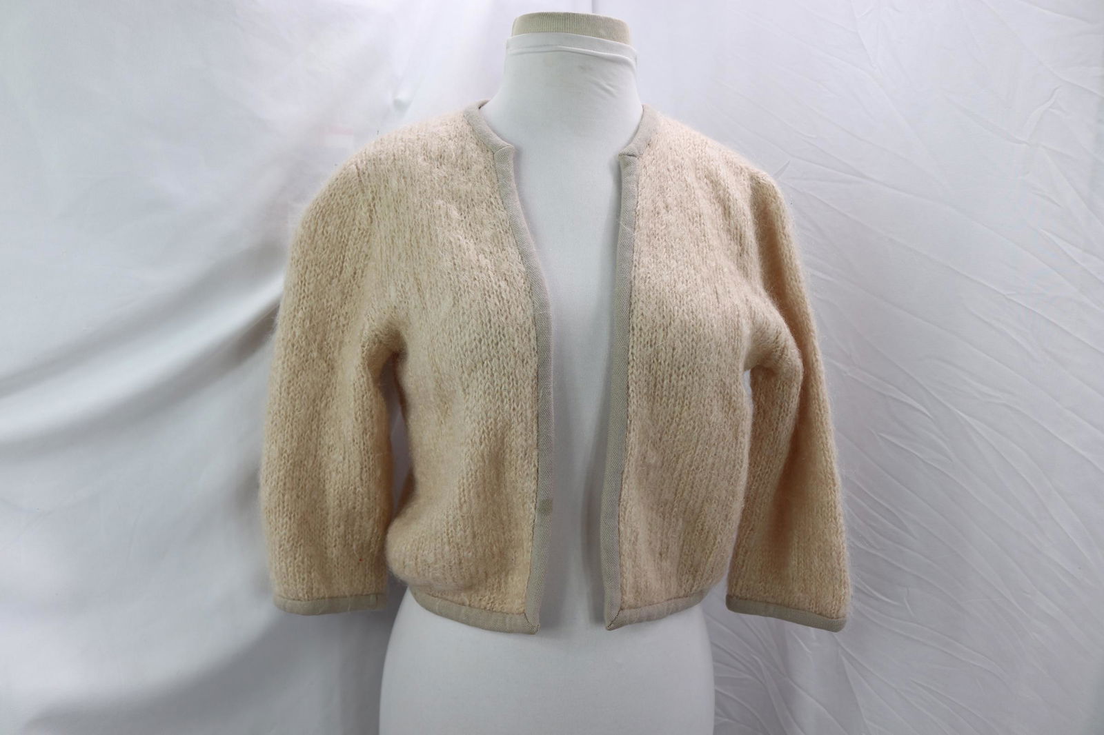 Vintage 1950's Tan Angora Knit Crop Sweater: approx. 34 bust, good condition, see photo's
