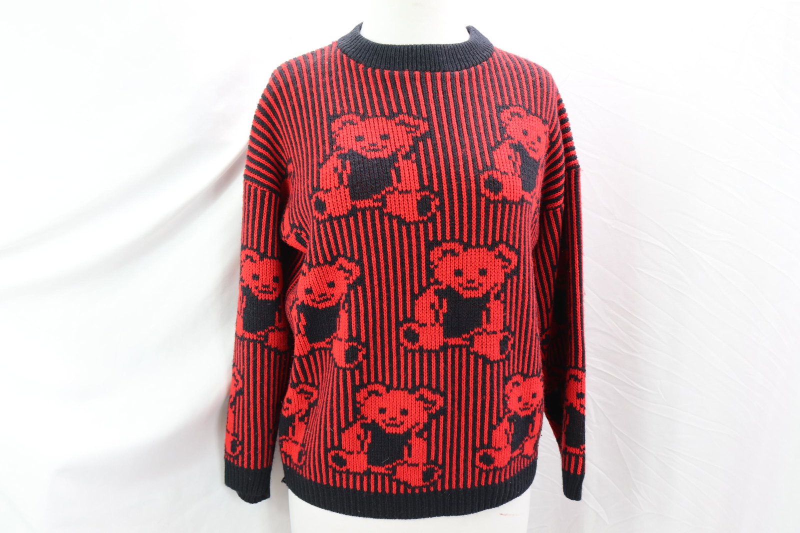 Vintage Copy Right by Adele Knit Teddy Bear Sweater (1 of 5)