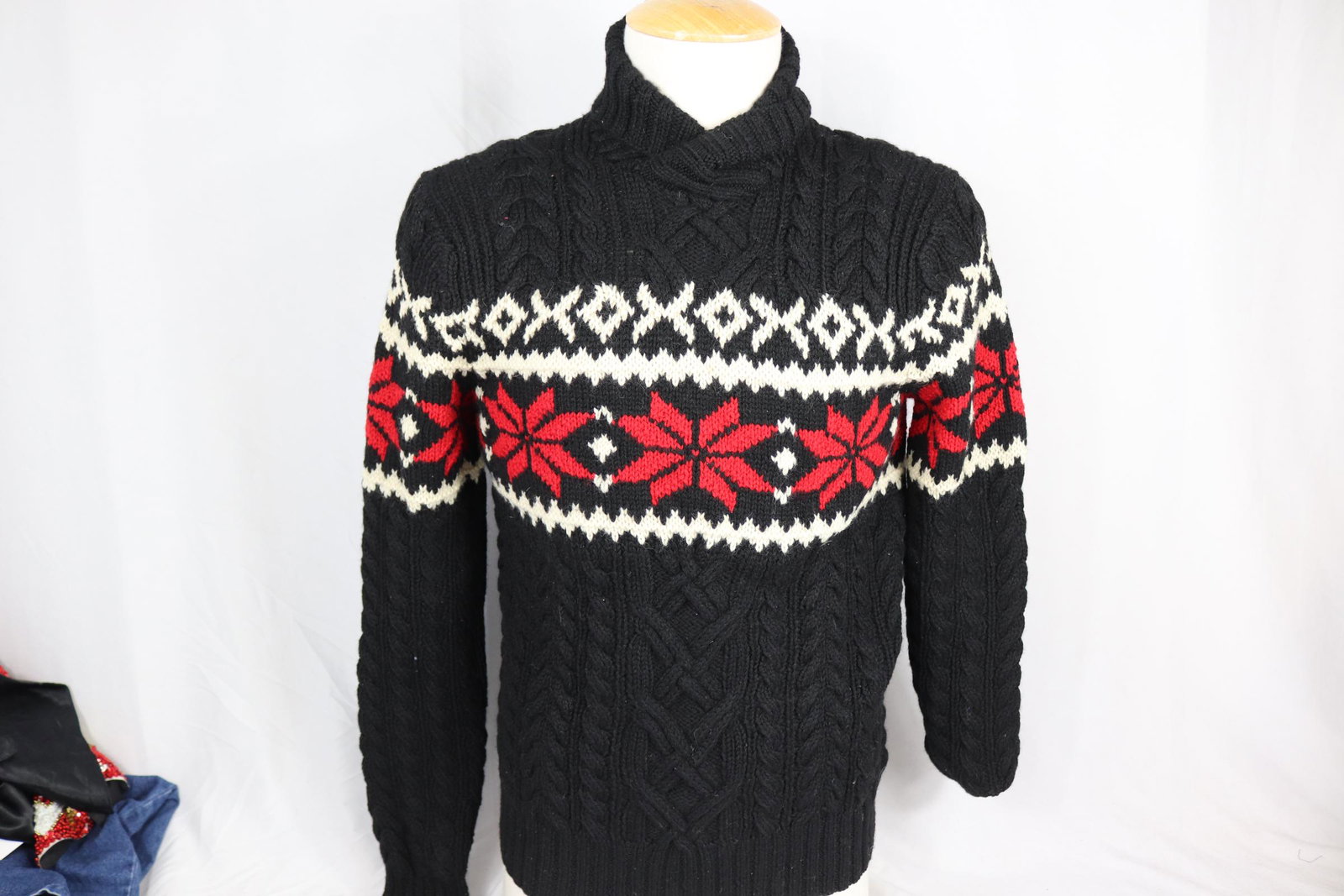 Vintage Polo Ralph Lauren Men's Cable Knit Winter Pullover Sweater (1 of 7)