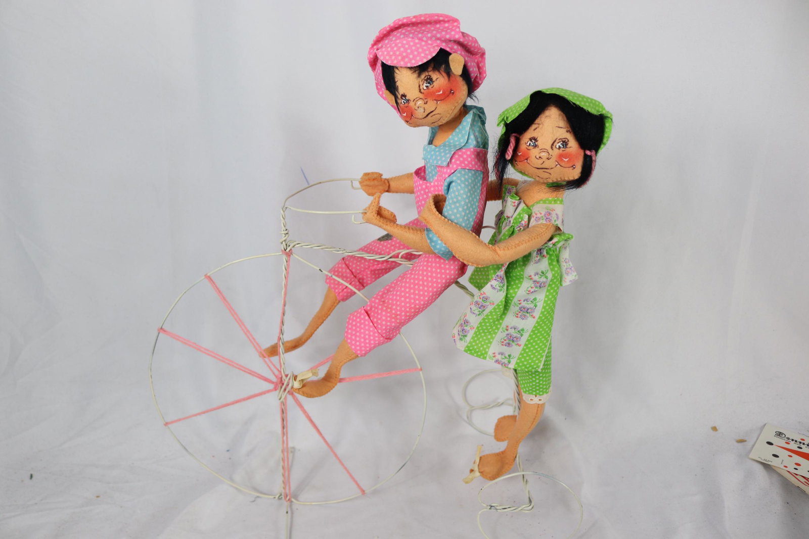 Vintage 1971 Annalee Boy & Girl on Tricycle (1 of 6)