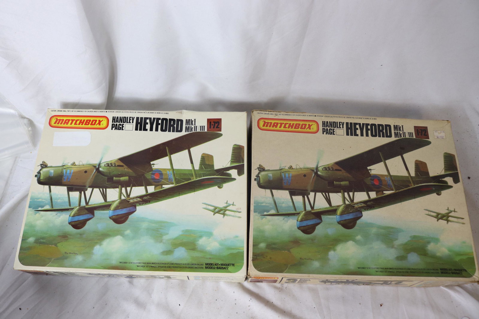 Pair of 1980's Matchbox Handley Page Heyford Model Kits by Lesney: see photo's