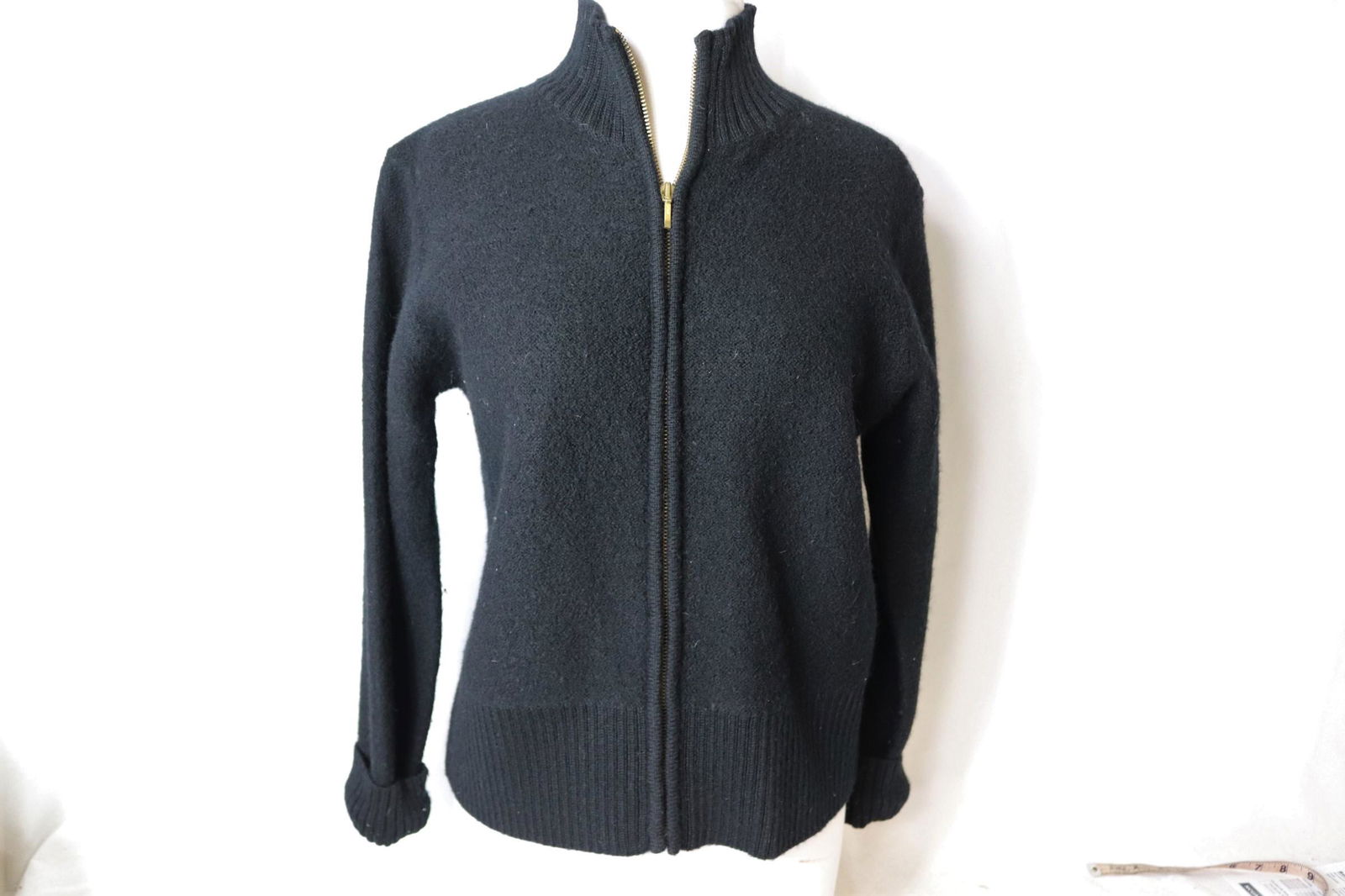 Vintage 1990's Karen Scott Australia Wool Knit Zipper Cardigan Sweater: approx. 38 bust, 34 waist, will stretch larger, good condition, see photo's
