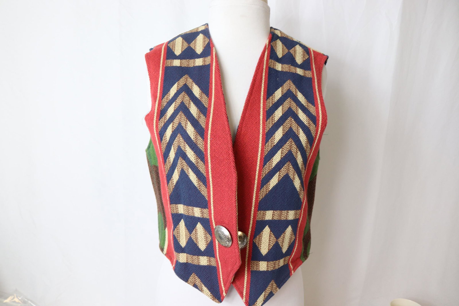 Vintage Wraps Western Vest with Buffalo (1 of 6)