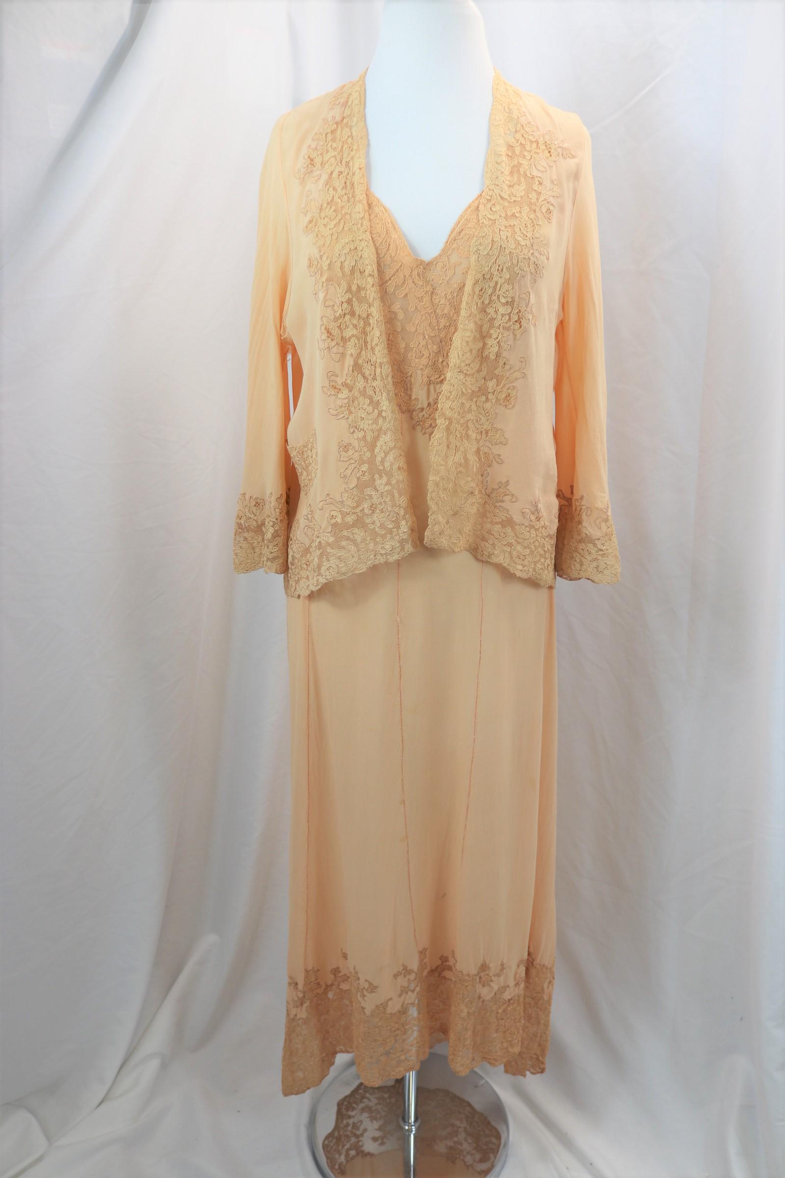 Vintage 1930's Silk & Lace Negligee Set: approx. 36 bust and waist, silk fray, underarm damage, see photo's