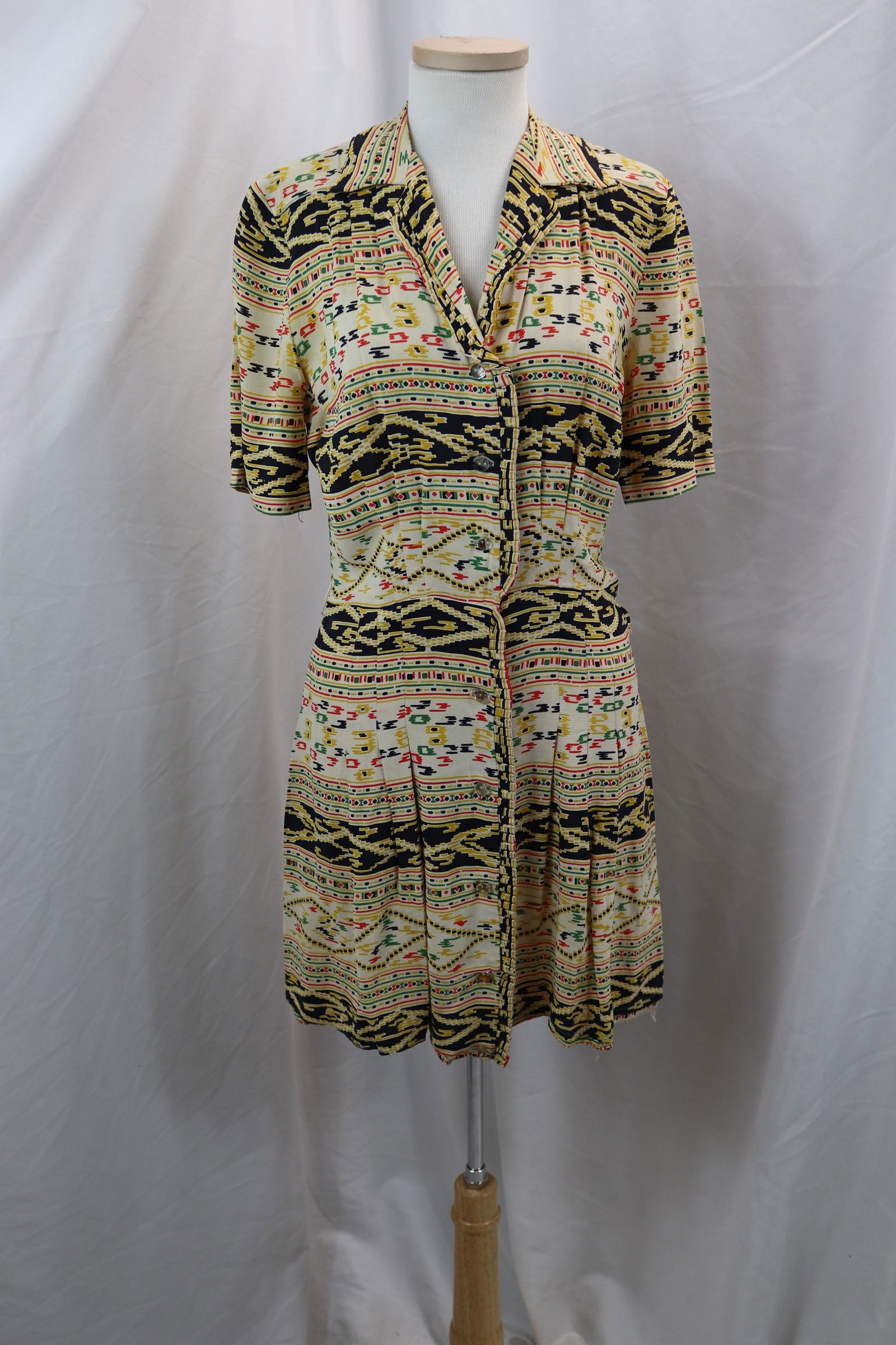 Vintage 1940's Georgiana Frocks Short Mexican Print Dress (1 of 11)