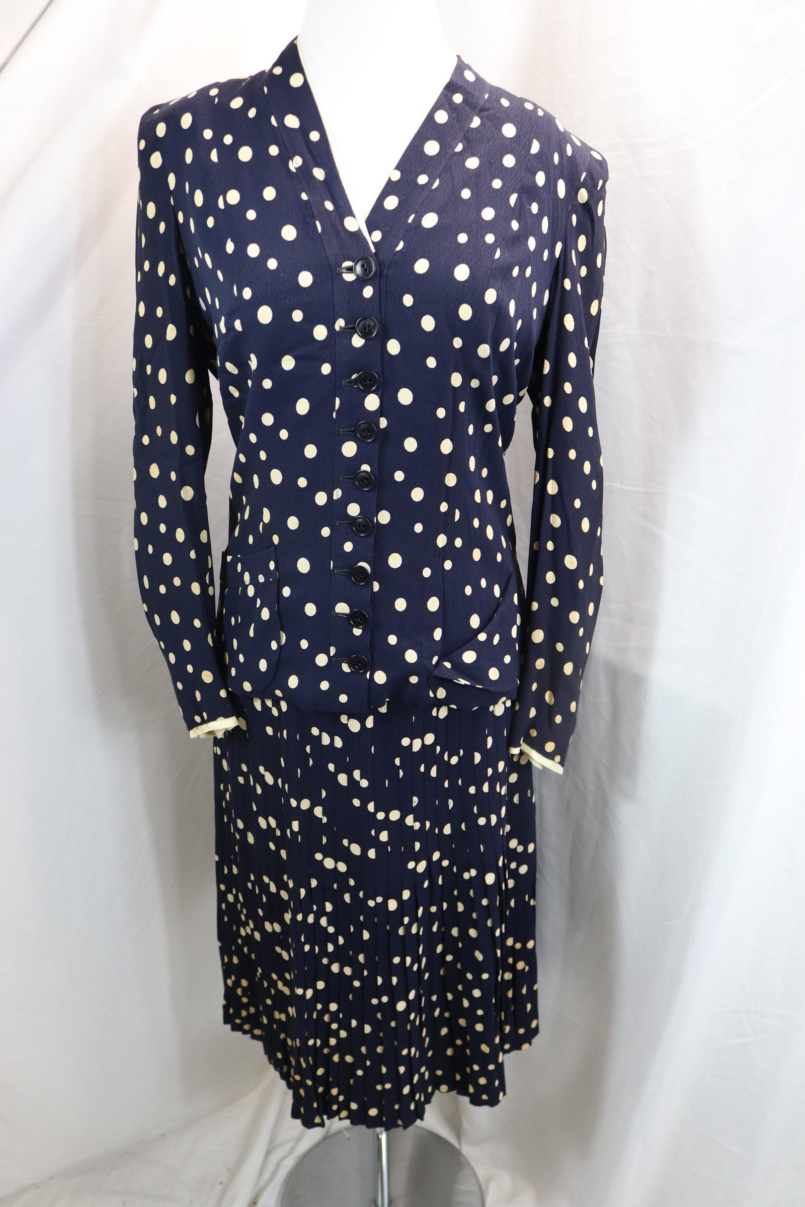 Vintage 1940's Saks Fifth Avenue Blue Polka-dot Skirt Set: approx. 38 bust. 30 waist, pocket needs seam repair, discolor under arms. See photo's