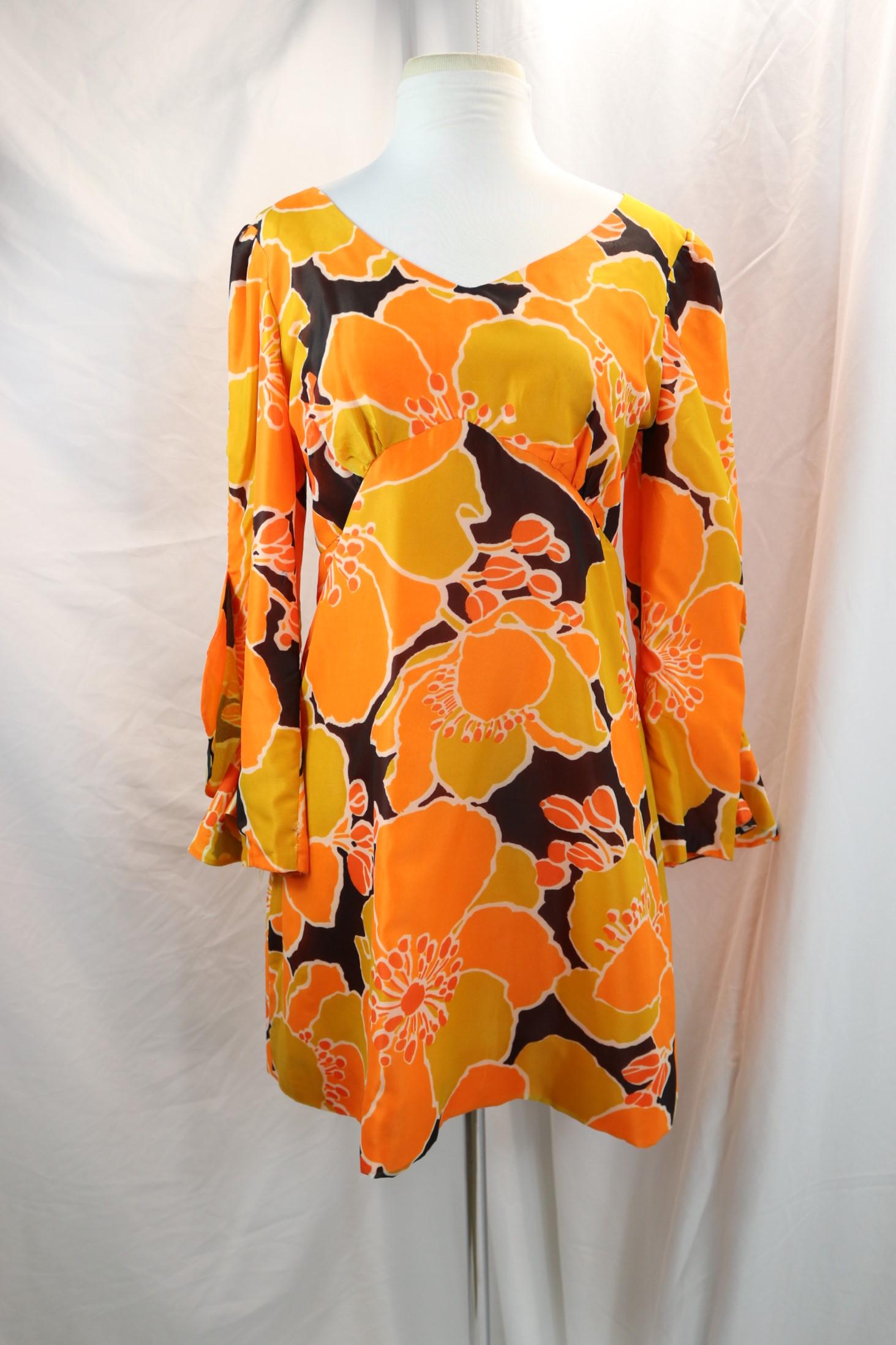 Vintage 1960's Bold Print Go Go Dress (1 of 4)