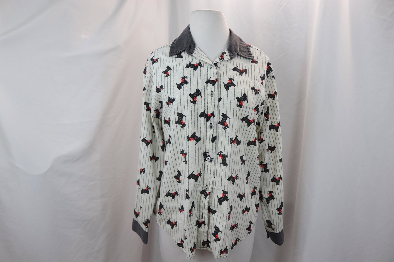 Vintage 1970's Haband cotton scotty dog blouse/ shirt (1 of 6)