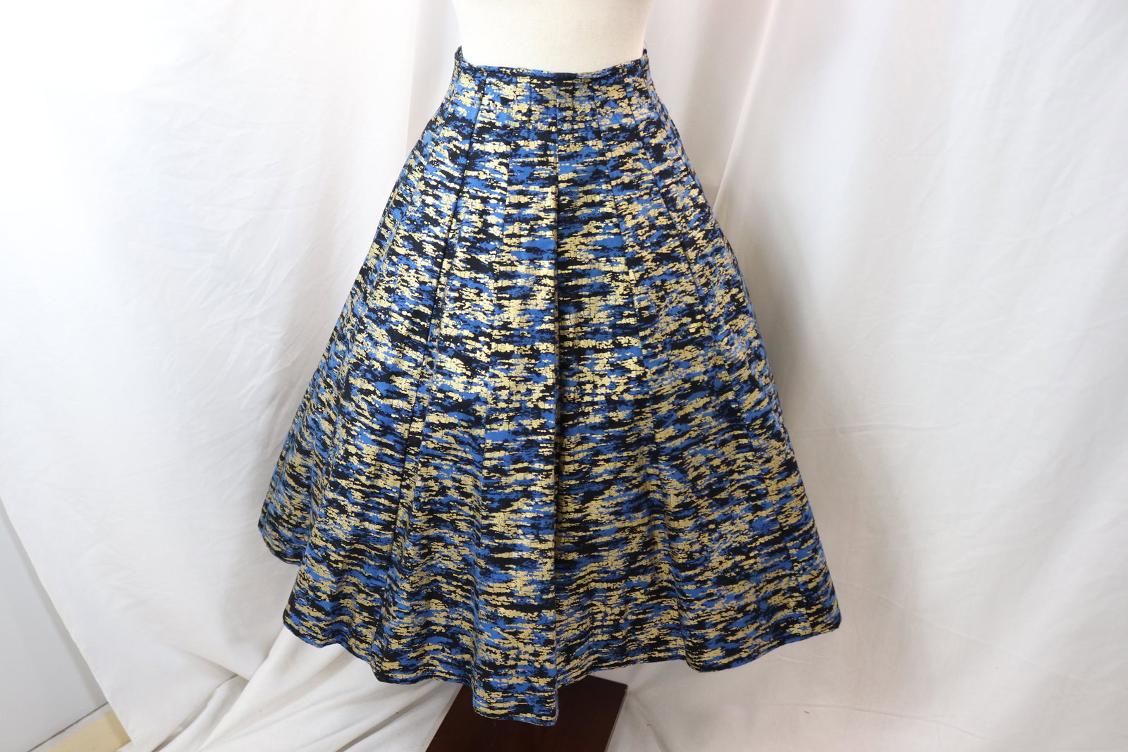 Vintage 1950's blue and gold painted felt panels flared skirt: approx. 26 waist good condition see photos