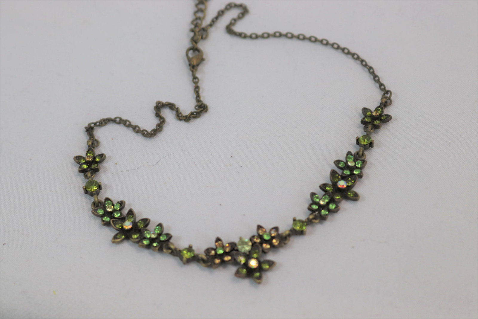 Vintage VCLM Gold Tone Necklace with Colored Crystal Stones: approx. 19 inches ling