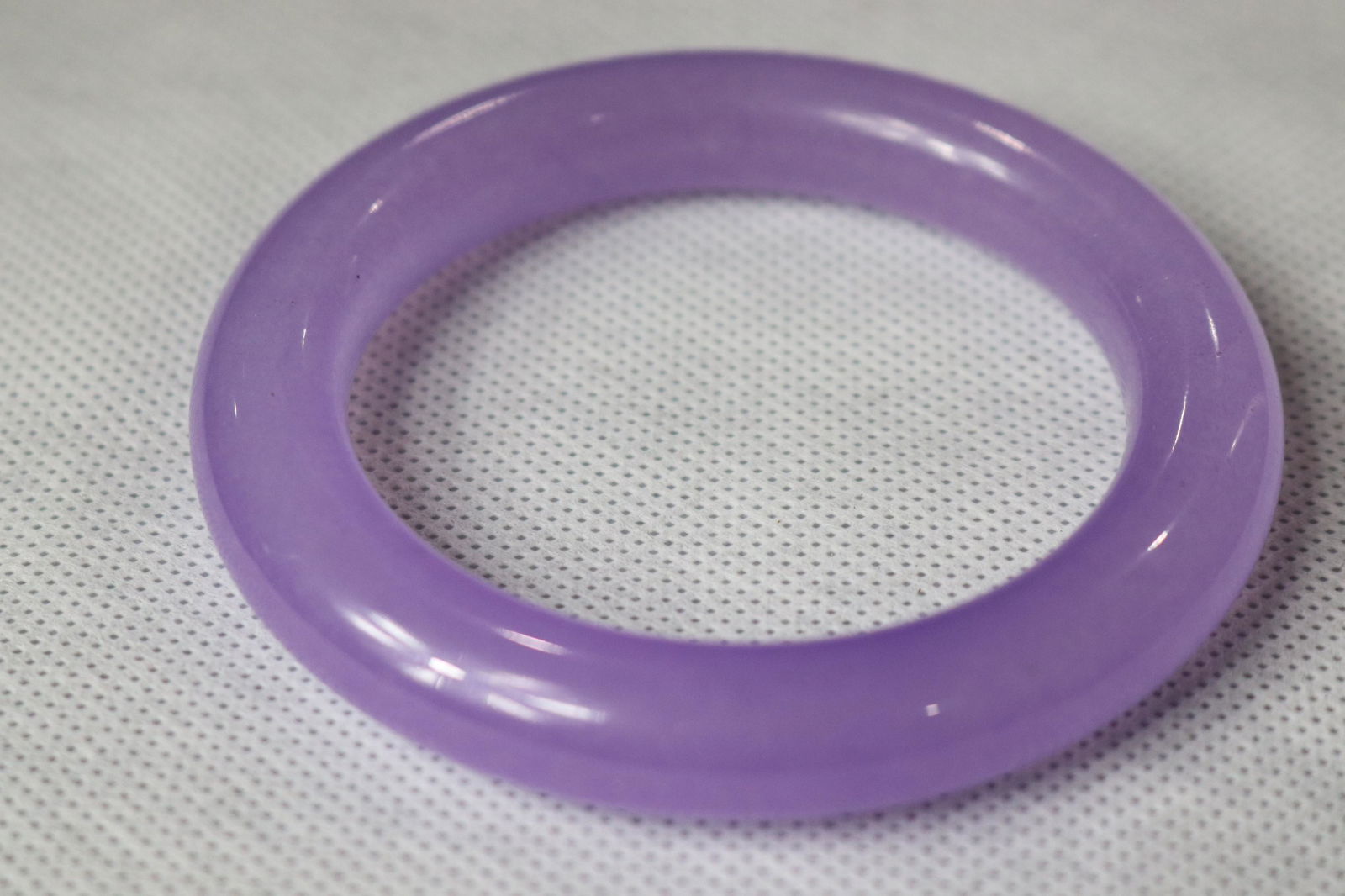 Vintage Lavender Jade Bangle Bracelet (1 of 5)