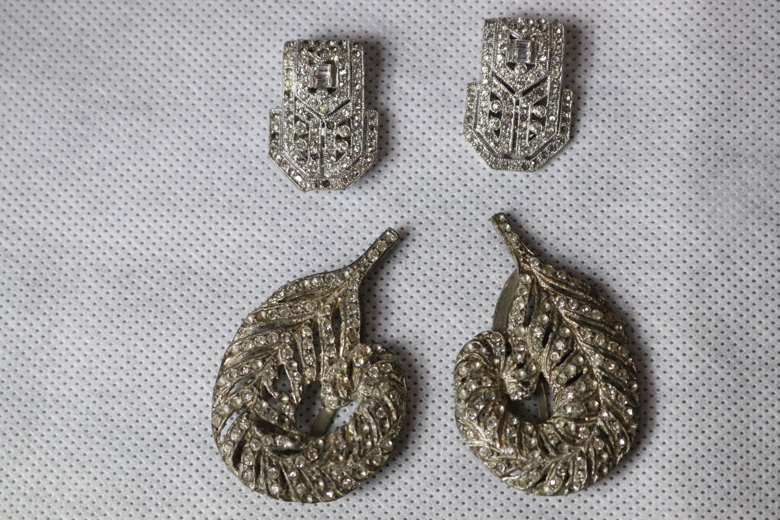 Antique Lot of 2 Pair Marcasite & Rhinestone Shoe Clips (1 of 4)