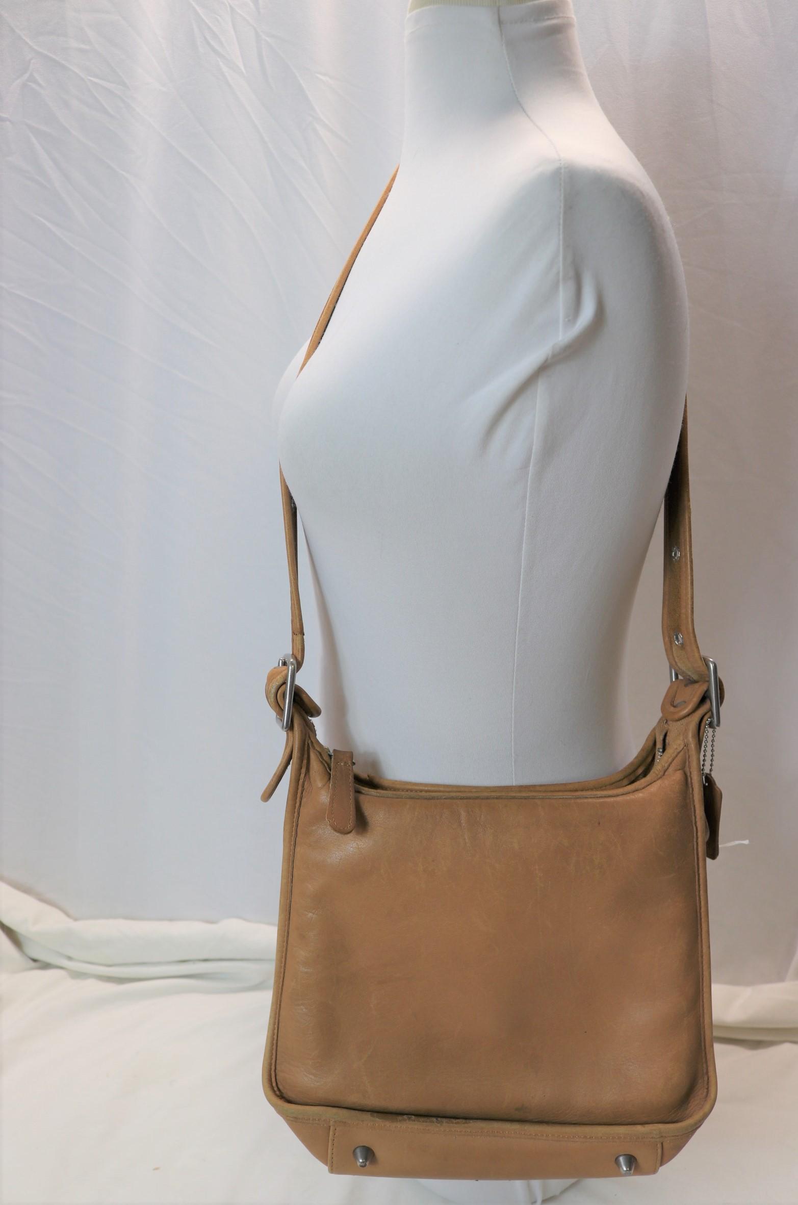 Vintage Leather Coach Saddle Style Shoulder Bag No. BOD-9966 (1 of 6)